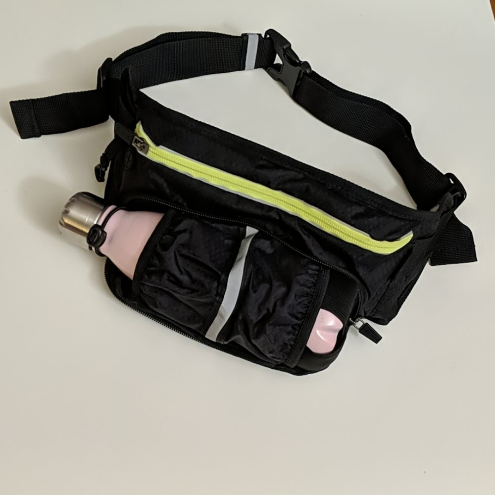 Fanny pack w/ bottle holder